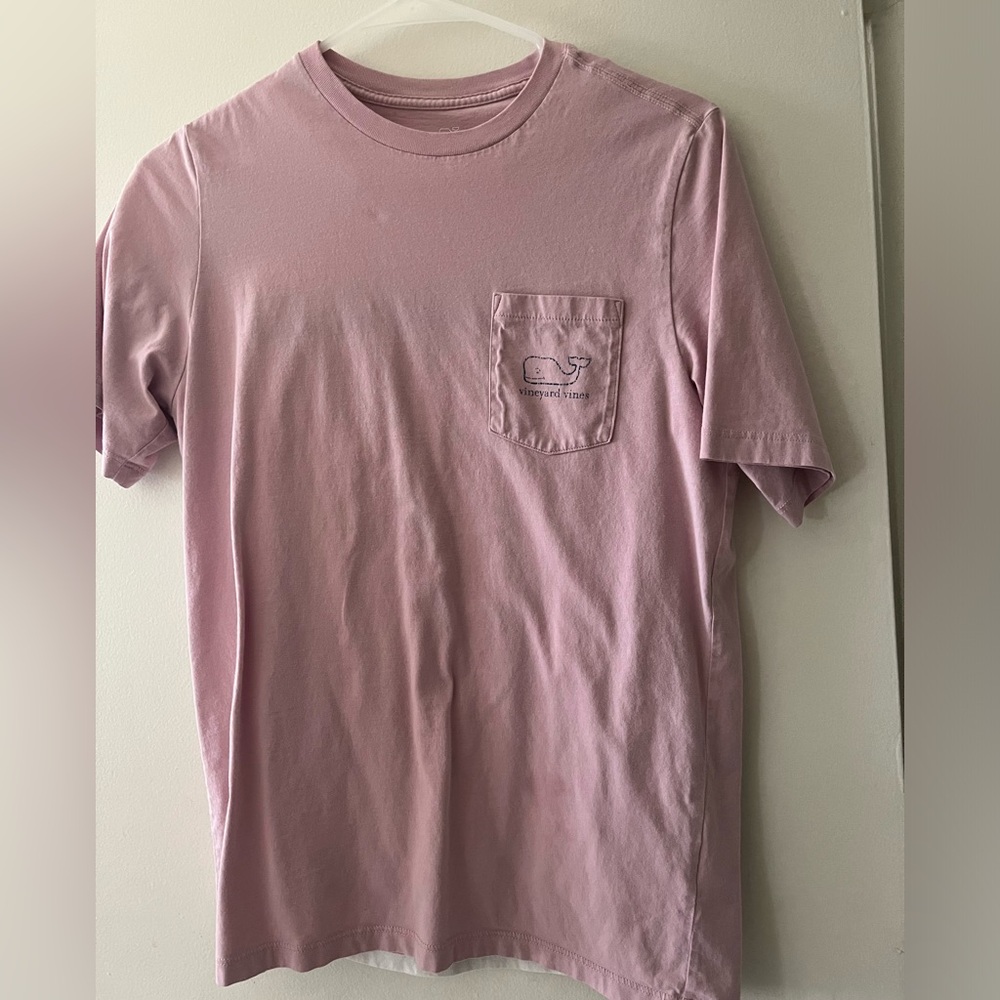 pink Vineyard Vines girls t shirt